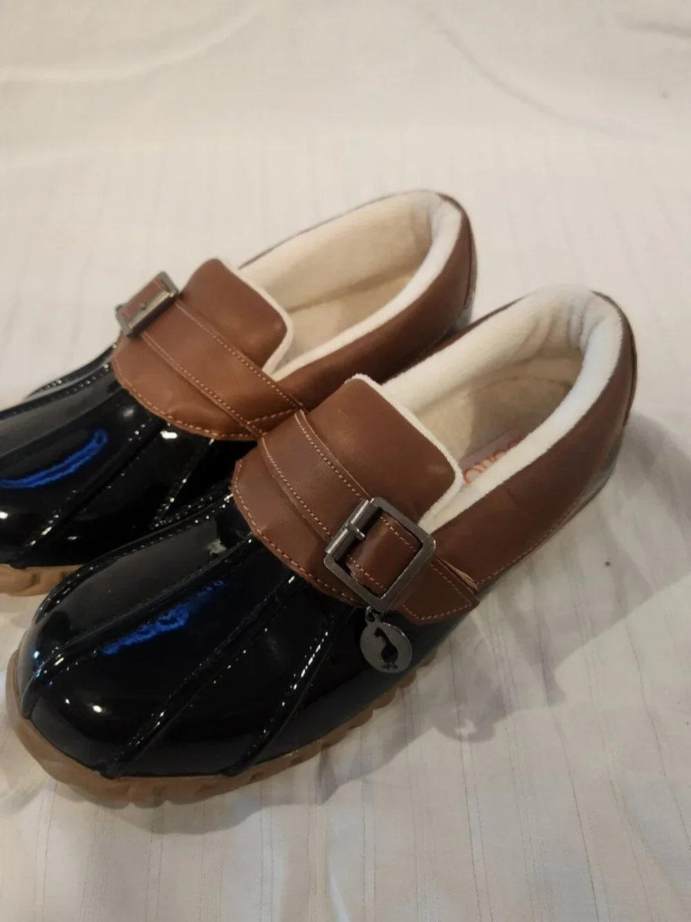 Sporto Paria Navy Patent Leather Fur Lined Duck Shoes Rain Loafers Size 6